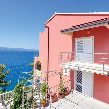 Apartmán One-bedroom In Stanici